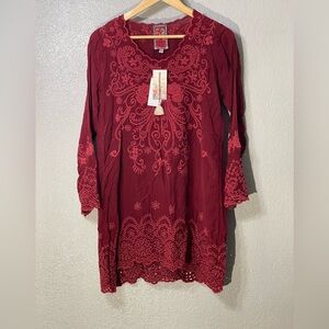 NWT JOHNNY WAS Rhine Embroidered Eyelet Tunic In Garnet - Size XS